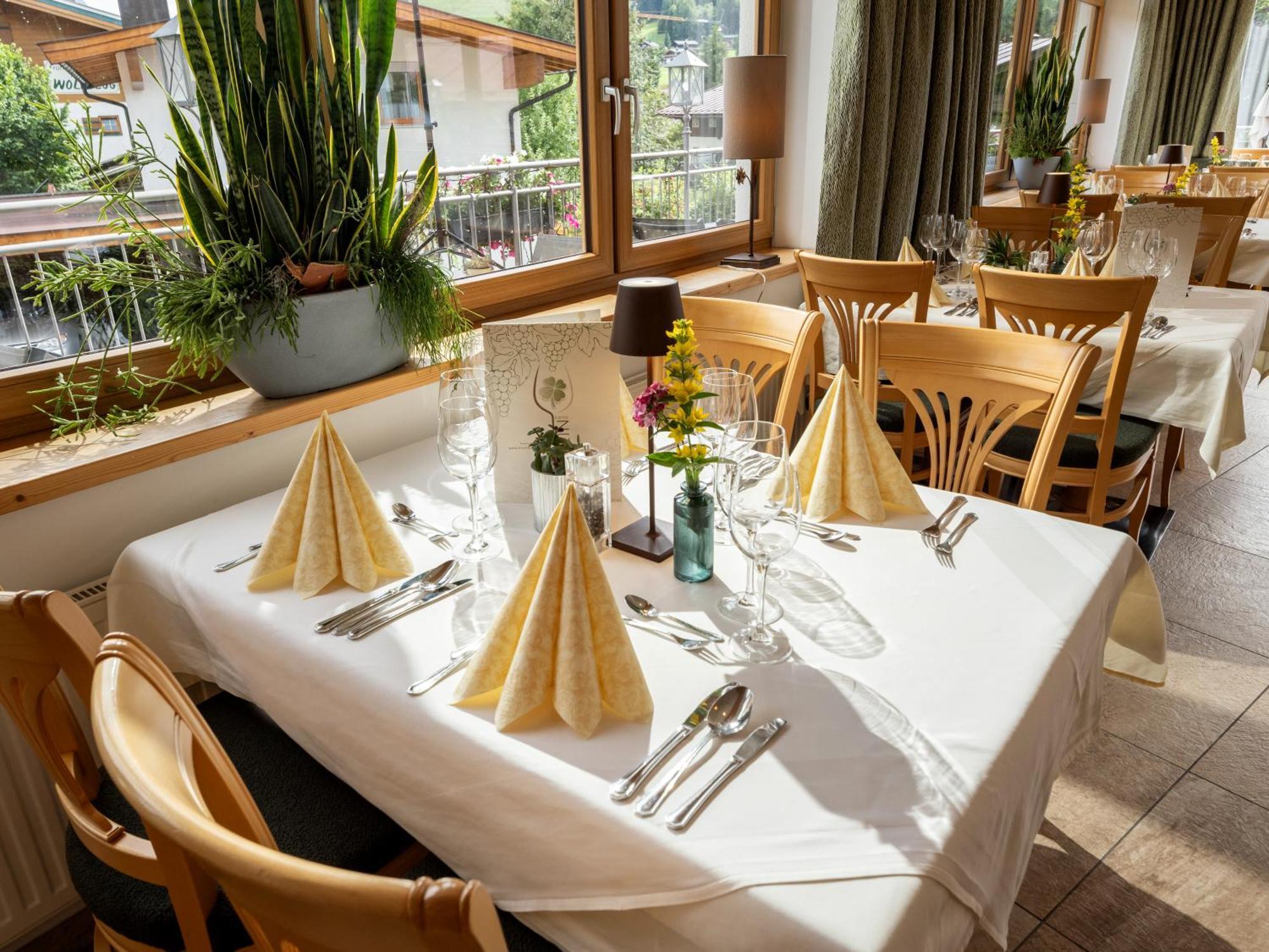 Alpen Glueck Hotel Kirchberger Hof Kirchberg in Tirol Exterior photo